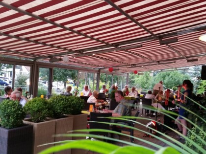 Foto: https://www.facebook.com/pages/Restaurant-An-der-Rosenau-vom-Hotel-Forellenhof-Bad-Sassendorf/196890947012770